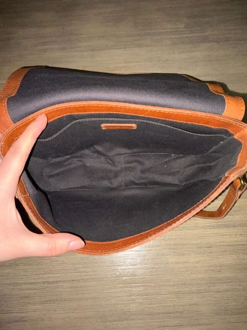 Madewell Classic Brown Magnetic Clasp Leather Flap Shoulder Crossbody Bag - Picture 10 of 10